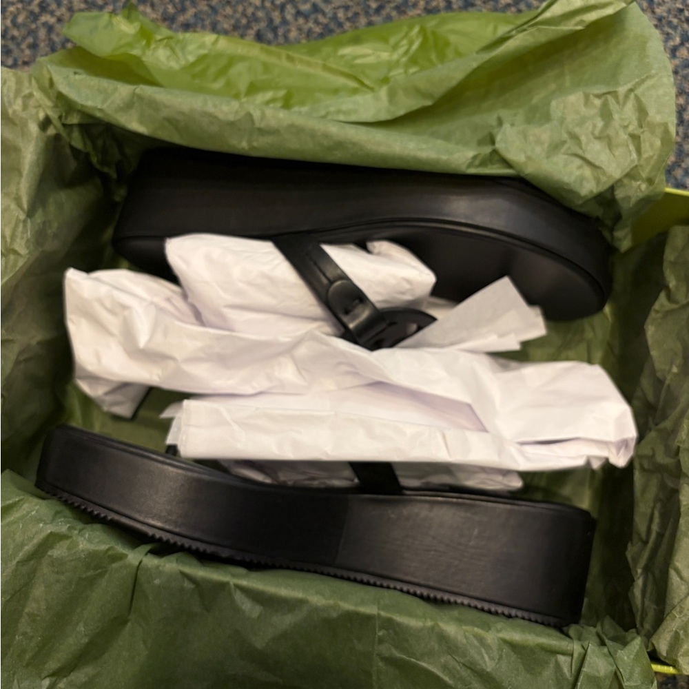 Tory Burch Miller Wedge 25MM Black Leather Sandals - Picture 7 of 9